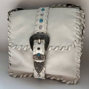 Charm And Luck White Leather Solid Western Style Women Crossbody Purse, Medium